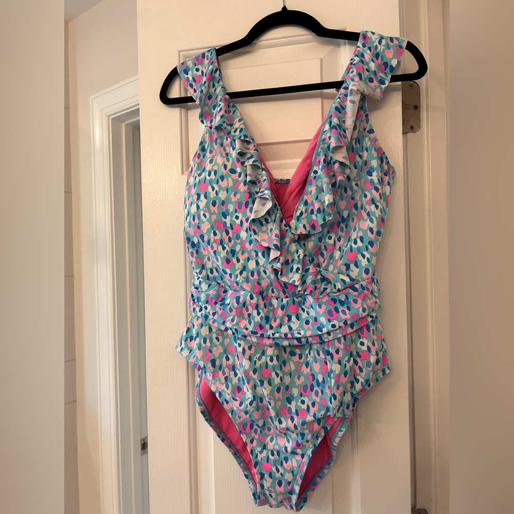 Lilly Pulitzer Delphie Ruffle Bathing Suit Size XL GUC